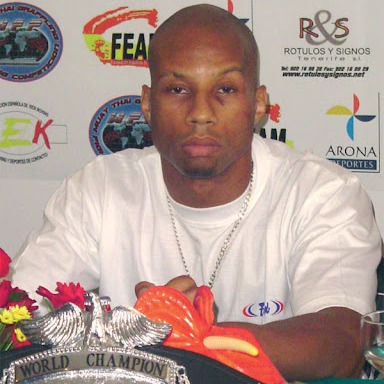 Olguns Thai boxing instructor from 2001 Andre McIntyre - Founder & Head Kru of 3D Muay Thai Academy
